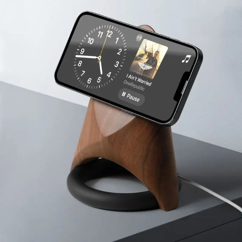 Rocket Magsafe Stand