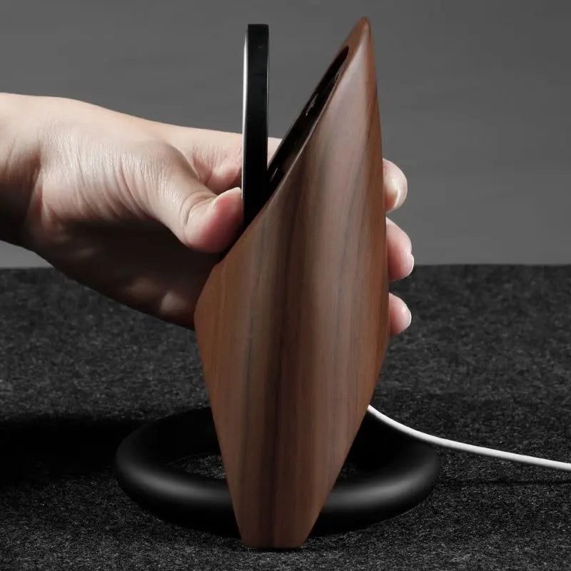 Rocket Magsafe Stand