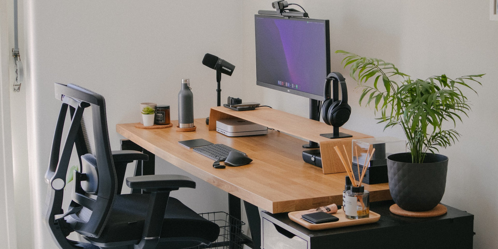 Computer Setup For Work Ergonomic Desk Setup: Tips for Comfort - ErgoGlobal