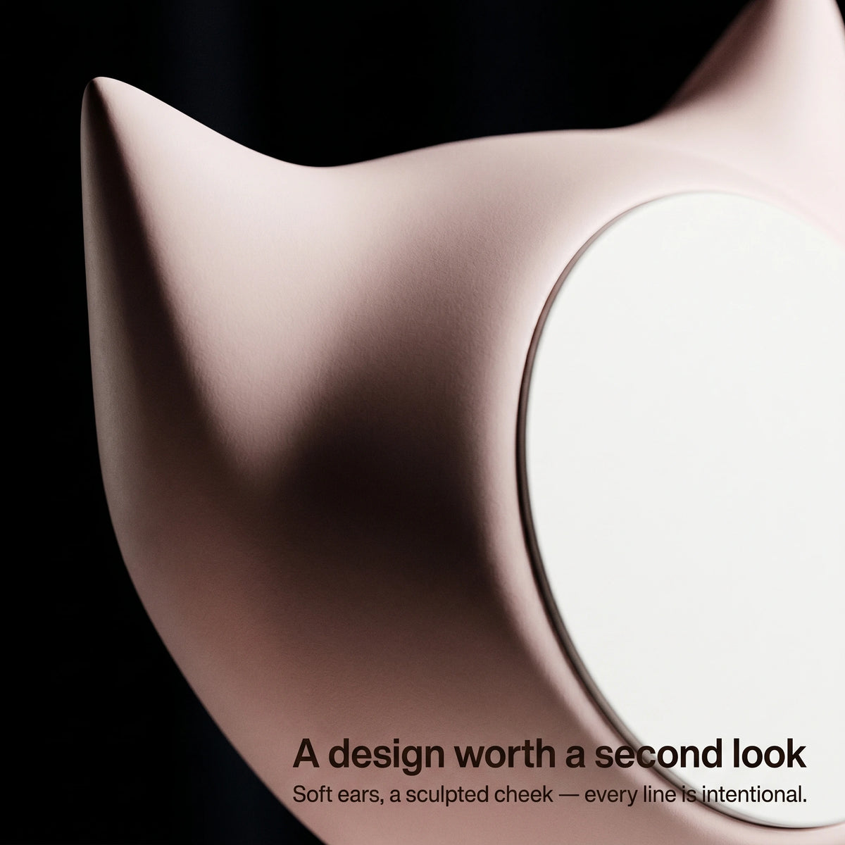Kitten Wood-Look Wireless Charger Stand