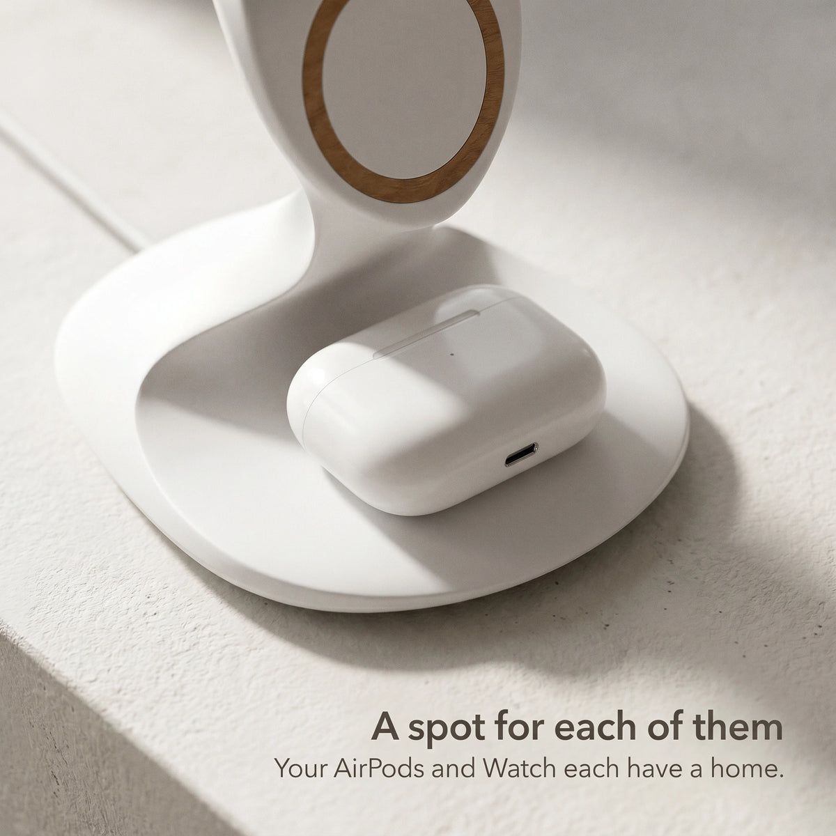 Spade Wood-Look Wireless Charger Stand