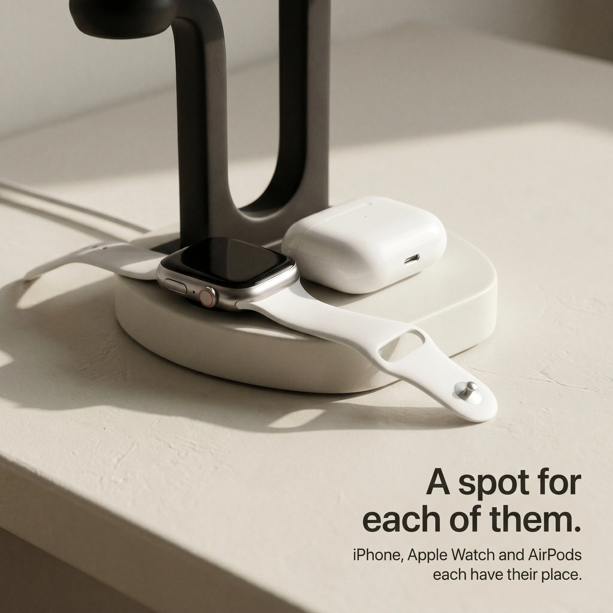 The Square — Wood-Look Wireless Charger Stand 30W