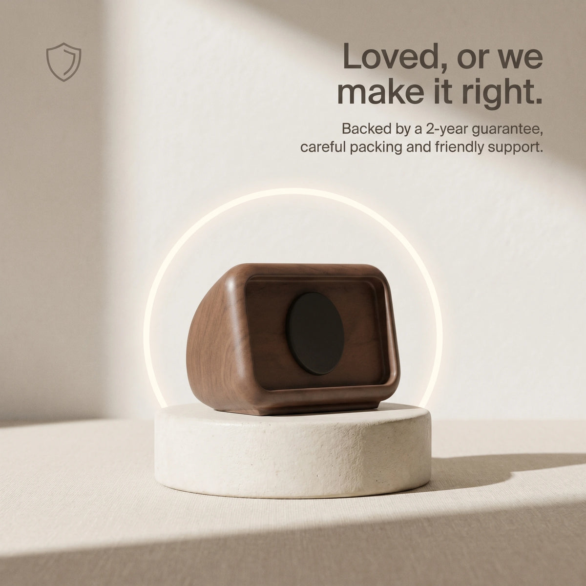Retro Clock MagSafe Stand — Wood-Look Phone Dock