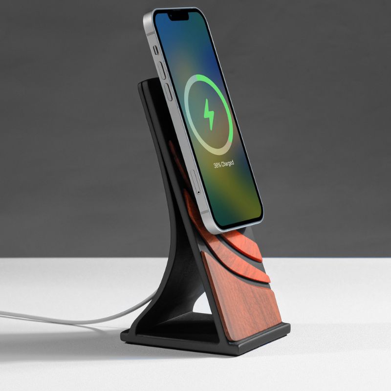 RedWood MagSafe Phone Charging Stand