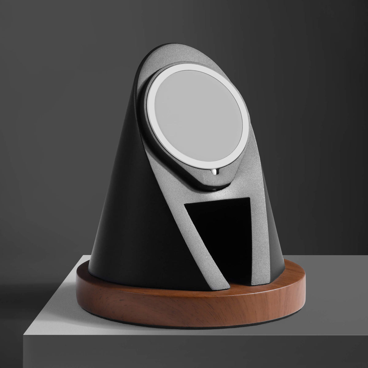 Lighthouse MagSafe Stand — Wood-Look iPhone Charger