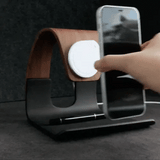 RidgeStand Wood-Look MagSafe Phone Stand