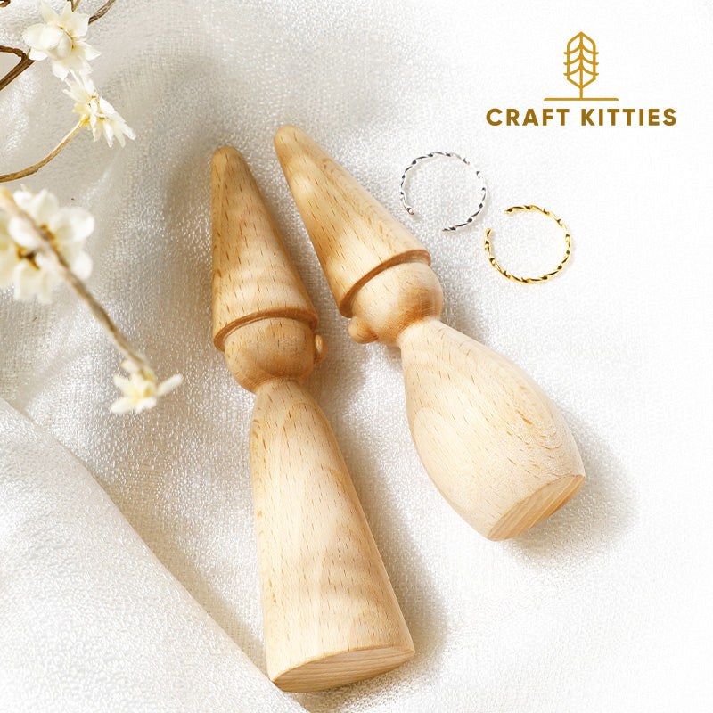 Wooden ring holder｜Beech
