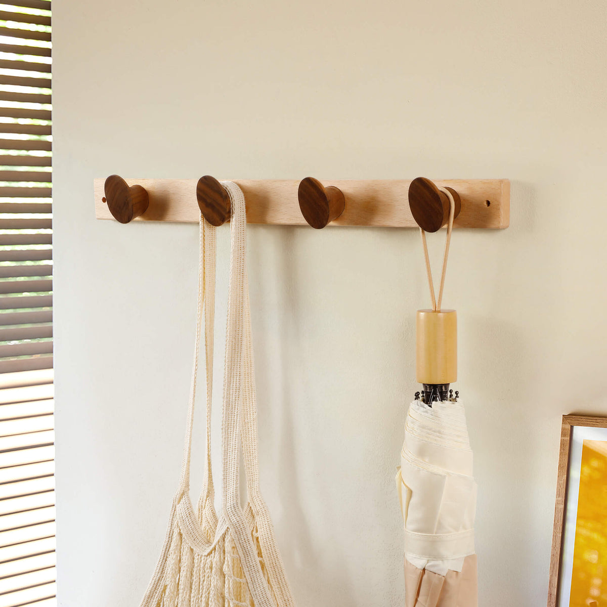 Beech Wood Wall-Mounted Coat Rack with 4 Double Hooks