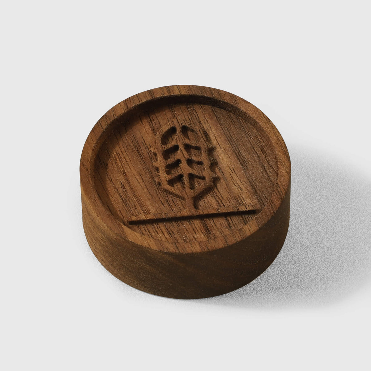 Wood Essential Oil Diffuser — Heart Field Pattern